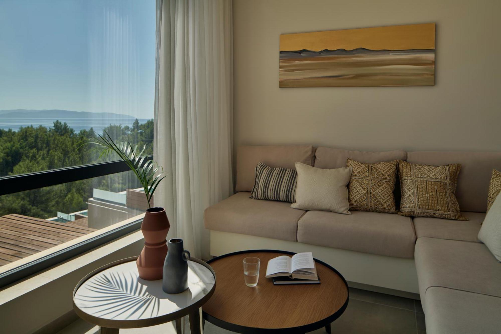 Celestial All Suites Afrato Luaran gambar