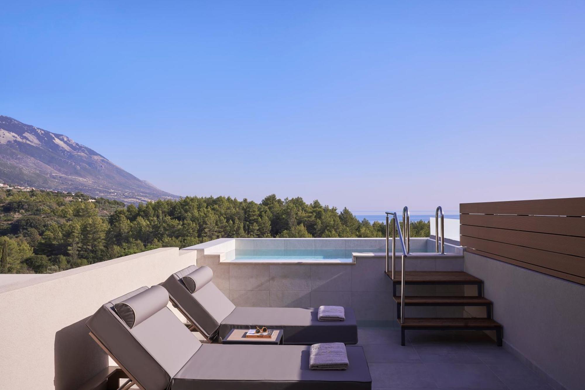 Celestial All Suites Afrato Bilik gambar